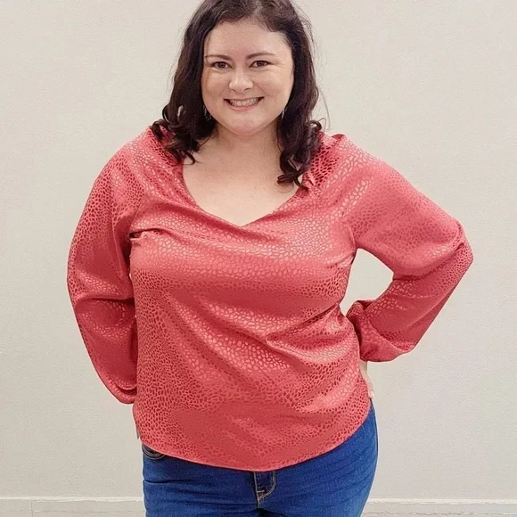 White House Black Market Jacquard Fire Quartz Blouse - Size XL - Picture 2 of 4